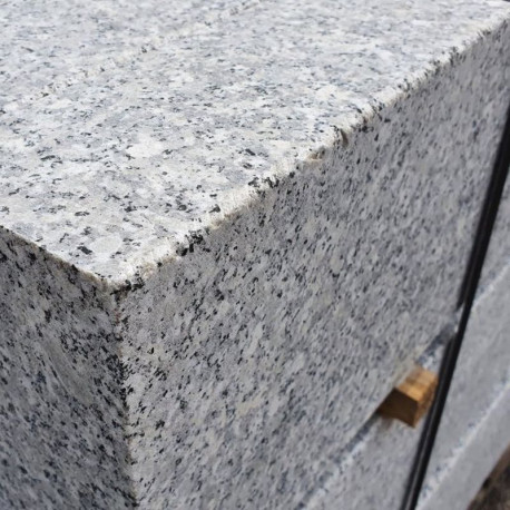 6 x 25 cm Granit-Bordsteine Griys grau
