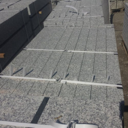 14 x 20 cm Granit-Bordsteine Griys grau
