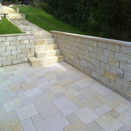 3 cm starke Sandstein-Terrassenplatten Farin beige